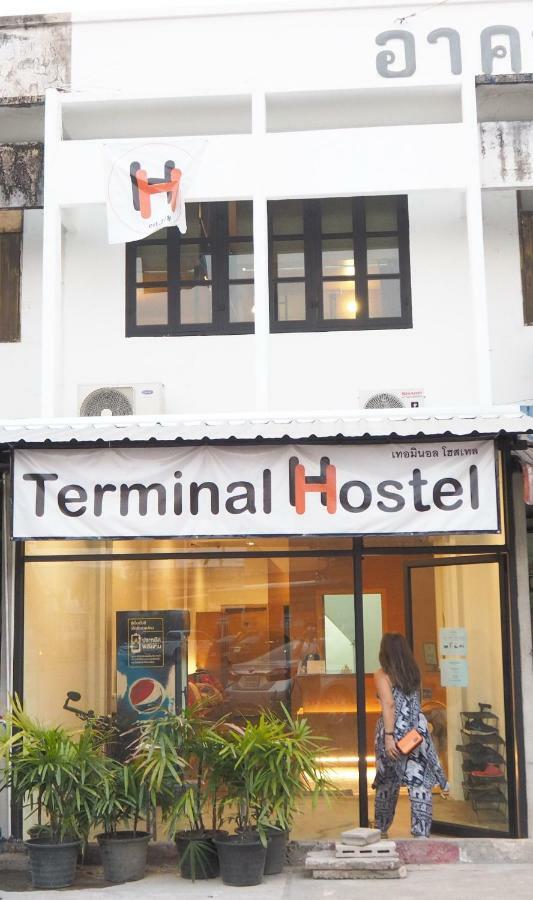 Terminal Hostel Lampang Esterno foto